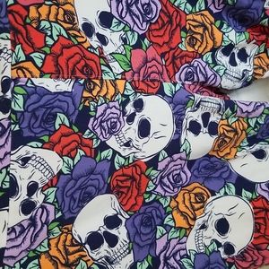 Skulls and Roses leggings